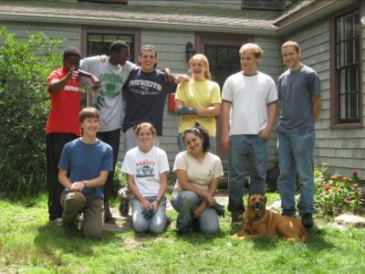 2008 Wakefield Estate Intern crew makes “inroads”